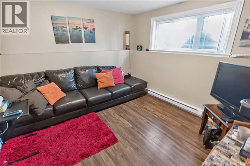 356 Maplehurst Drive — photo 14 of 24
