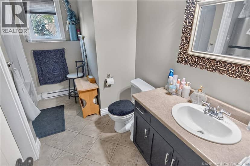 356 Maplehurst Drive — photo 16 of 24