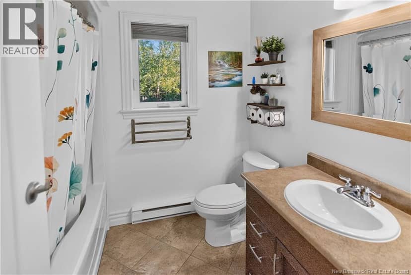 356 Maplehurst Drive — photo 8 of 24