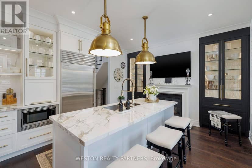 17 - 2369 Ontario Street — photo 14 of 40