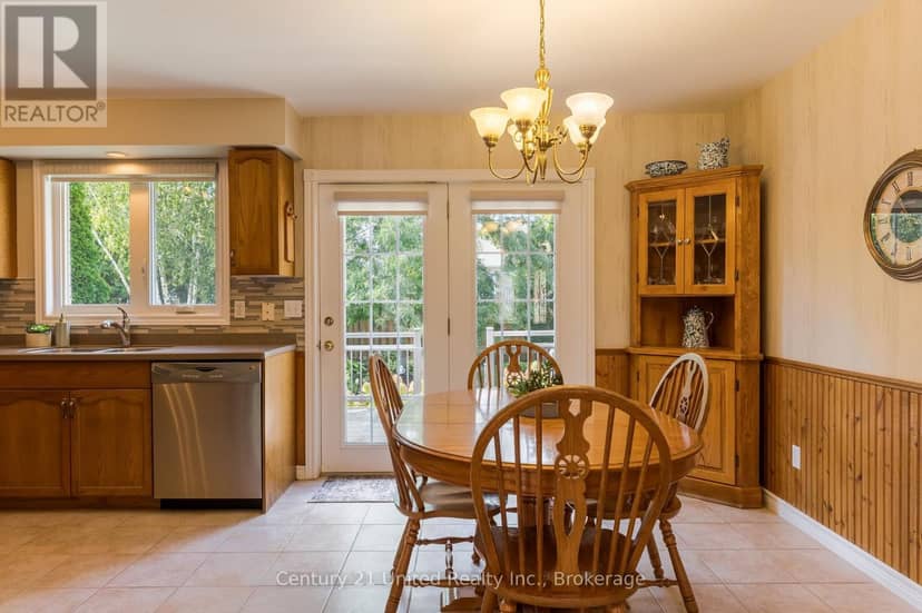 1441 Hetherington Drive — photo 15 of 40