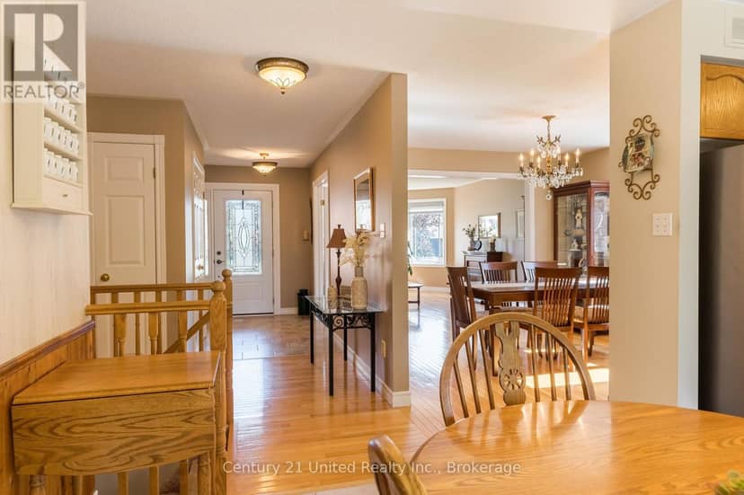1441 Hetherington Drive — photo 22 of 40