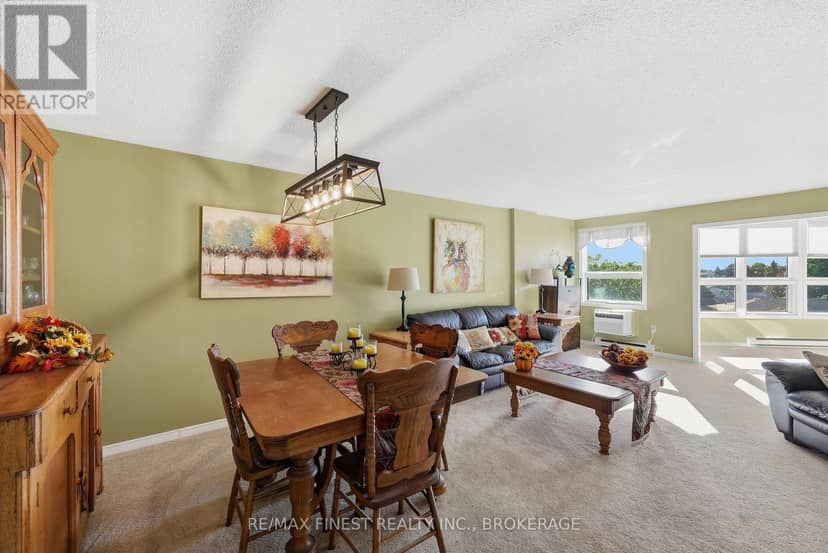 504 - 675 Davis Drive — photo 14 of 36