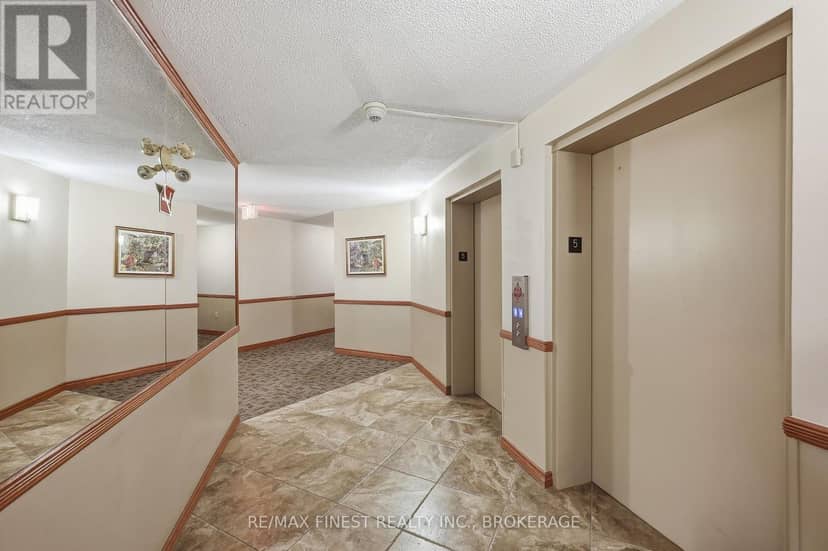 504 - 675 Davis Drive — photo 8 of 36