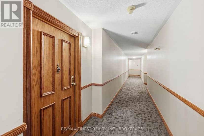 504 - 675 Davis Drive — photo 9 of 36