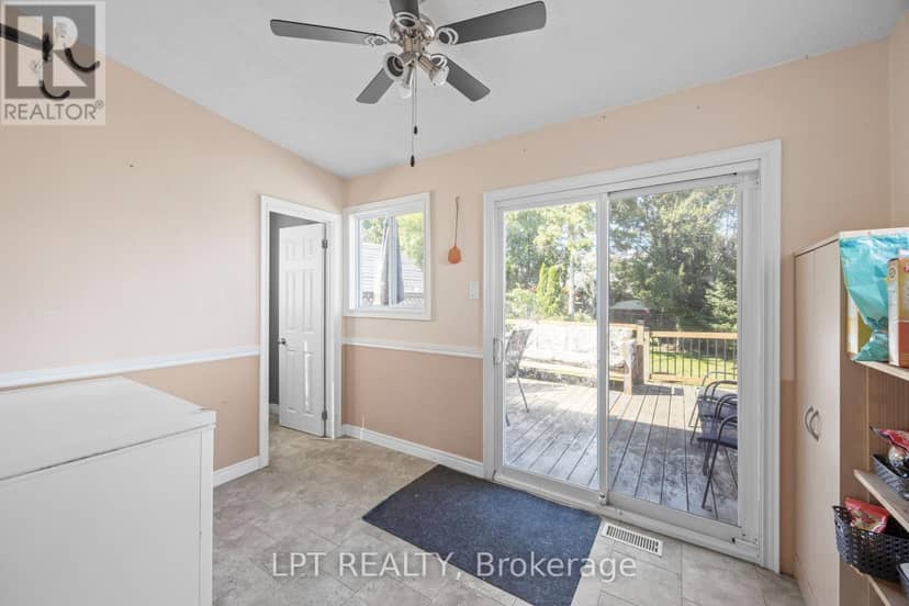125 Curtis Street — photo 14 of 40