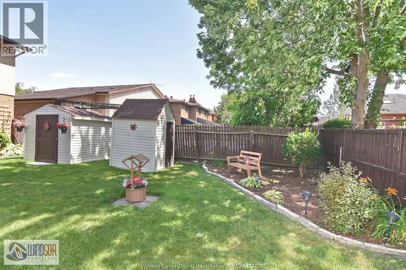 3915 Villa Borghese Drive — photo 35 of 35