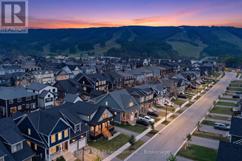 131 Courtland Street — photo 2 of 40
