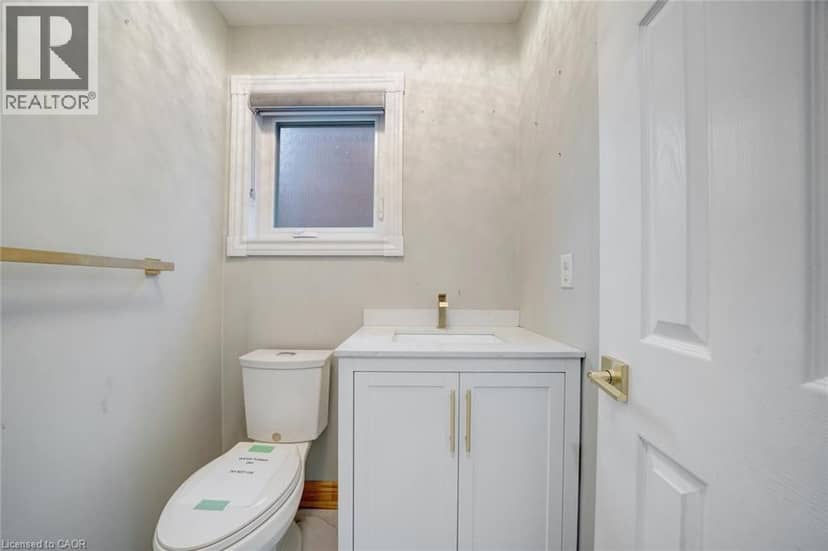84 ANDRIANA Crescent — photo 12 of 40