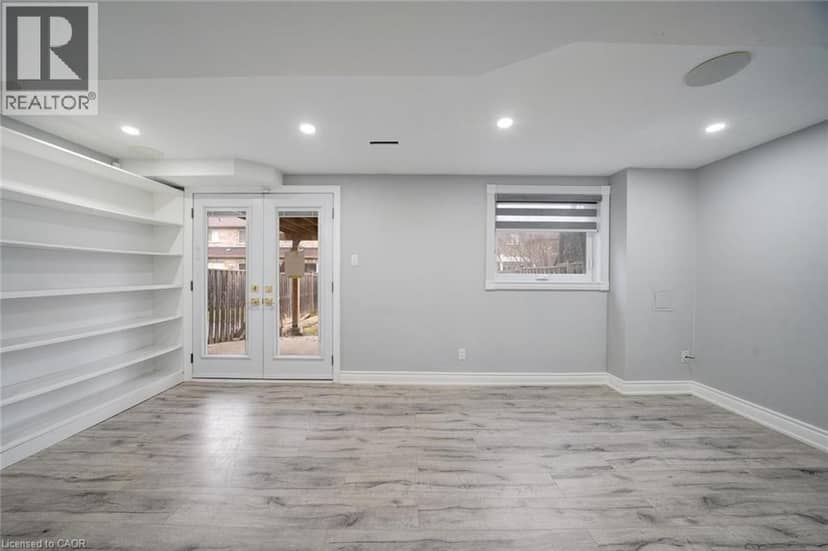 84 ANDRIANA Crescent — photo 30 of 40