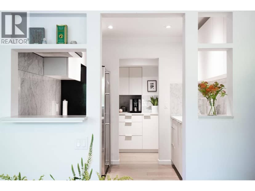 201 1777 W 13TH AVENUE, Vancouver