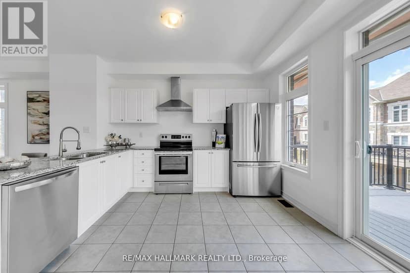 284 King Road — photo 11 of 31