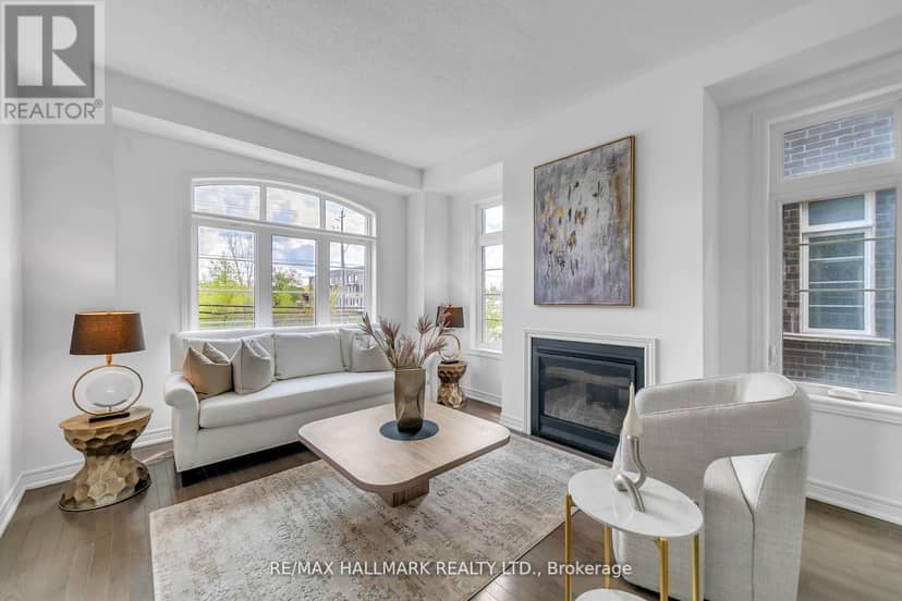 284 King Road — photo 5 of 31