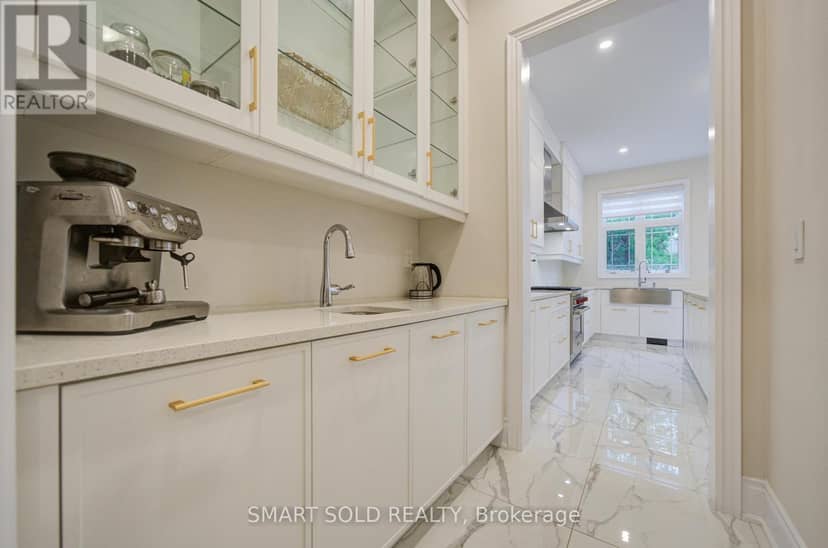 2 Menotti Drive — photo 14 of 40
