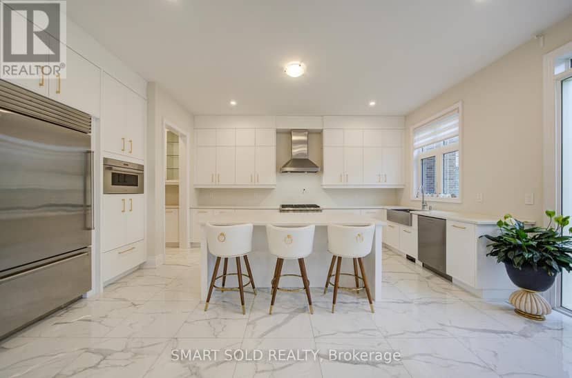 2 Menotti Drive — photo 16 of 40