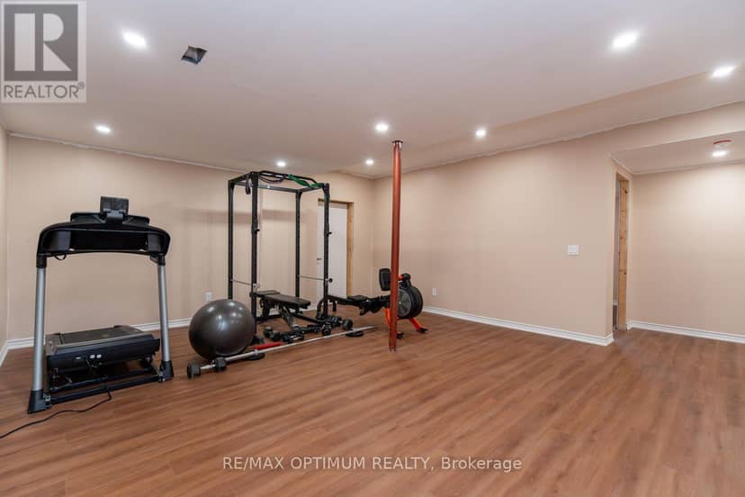 16 Layton Street — photo 36 of 40