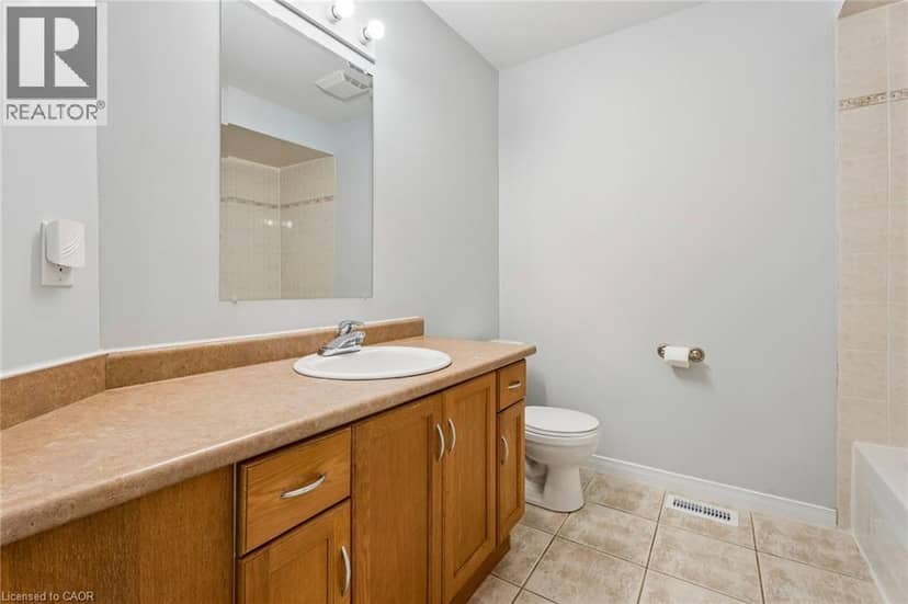 1860 UPPER GAGE Avenue Unit# 3 — photo 10 of 16