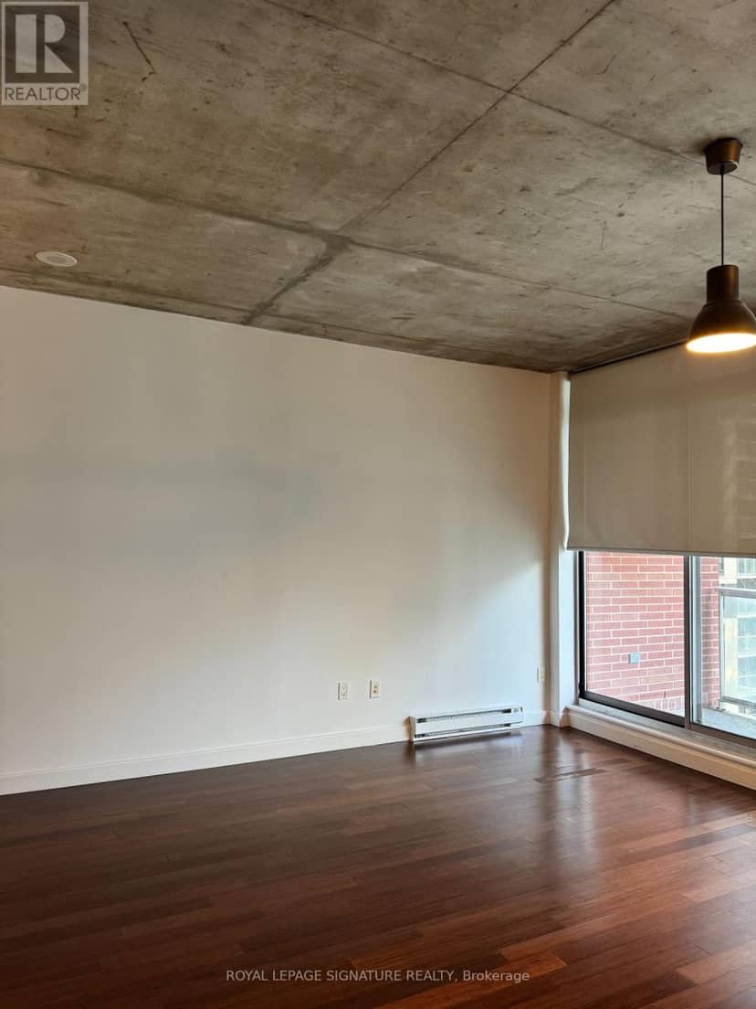 1004 - 179 George Street — photo 3 of 9
