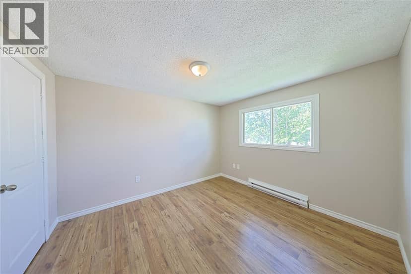 348 Cameron STREET Unit# 69 — photo 17 of 28