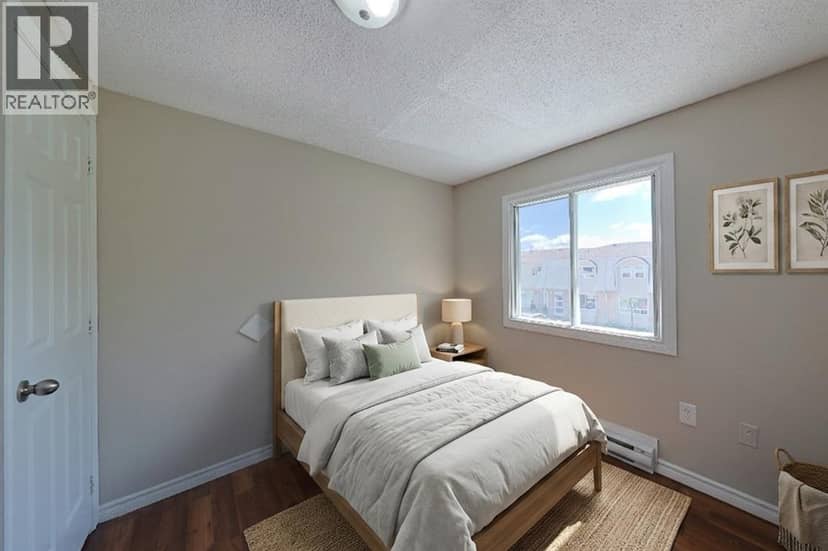 348 Cameron STREET Unit# 69 — photo 16 of 28