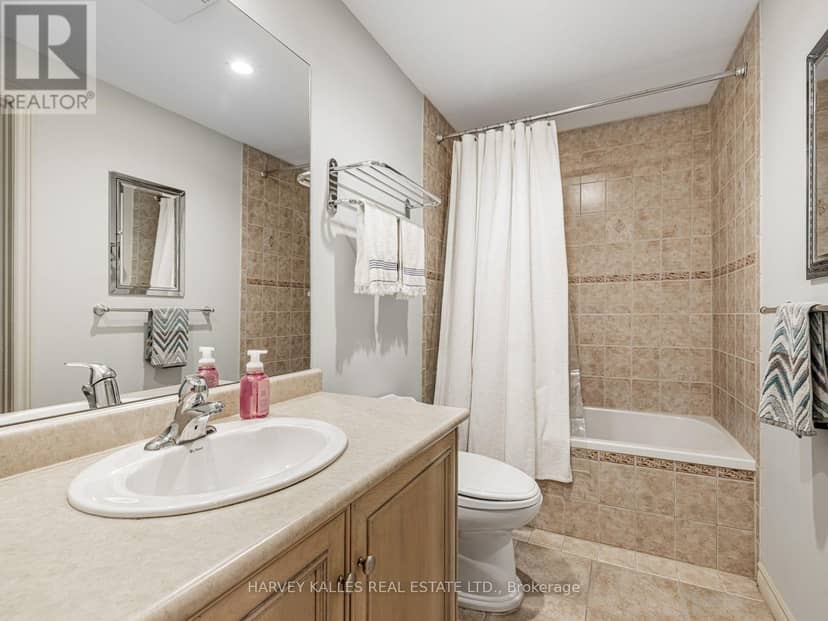 55 Viewmount Avenue — photo 38 of 40