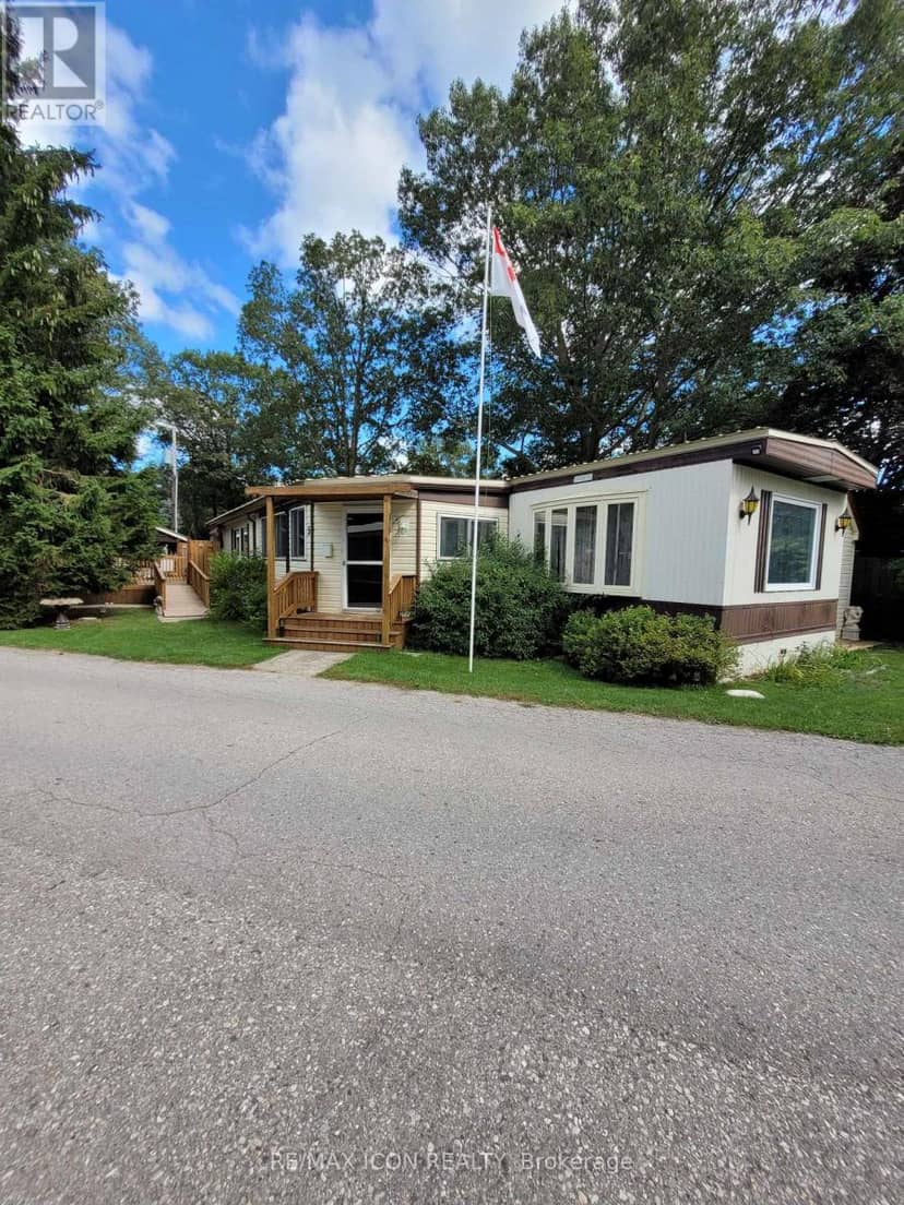 5 - 9839 Lakeshore Road, Lambton Shores, photo 2
