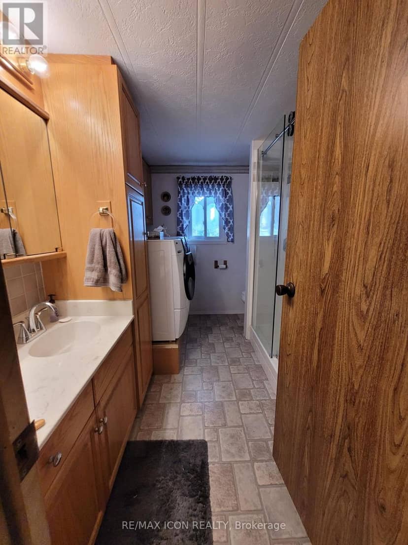 5 - 9839 Lakeshore Road, Lambton Shores, photo 7