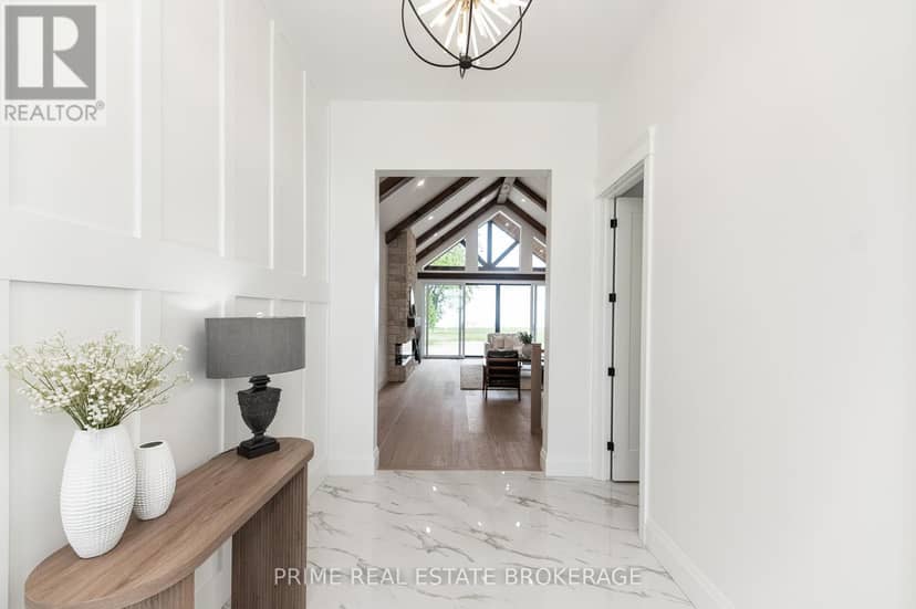 25 Black Walnut Drive, Norfolk, photo 4