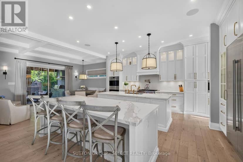 1764 Upper West Avenue — photo 11 of 40