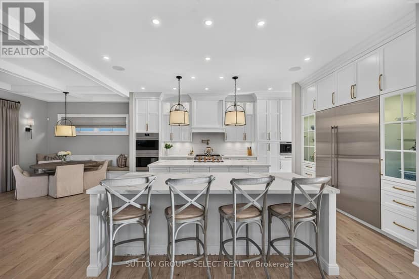 1764 Upper West Avenue — photo 12 of 40