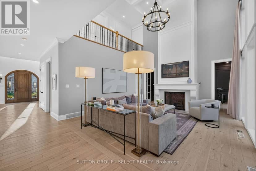 1764 Upper West Avenue — photo 9 of 40