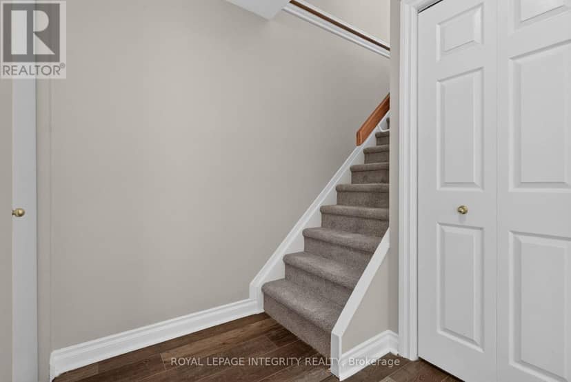 31 - 3064A Councillor's Way — photo 14 of 26