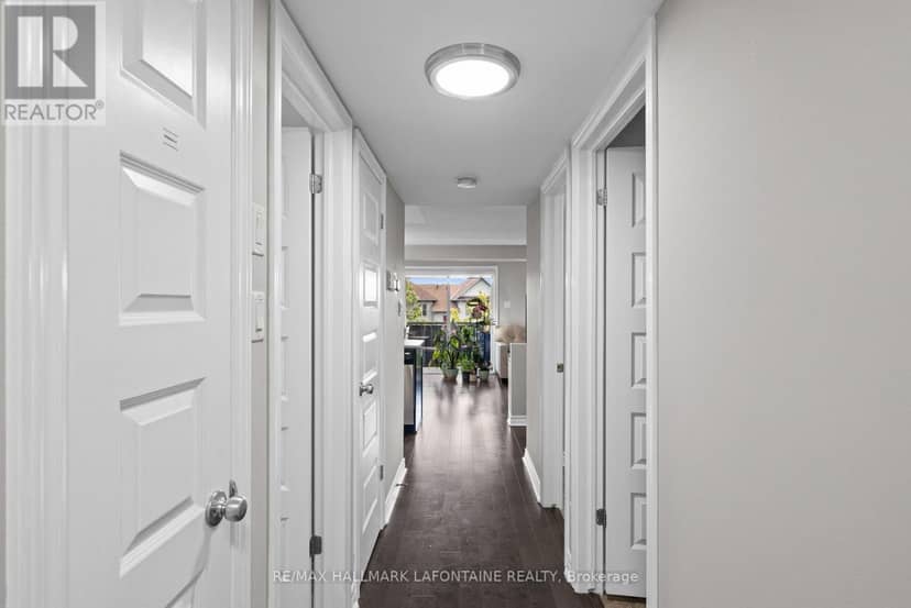 7 - 585 Stonefield Private — photo 15 of 30