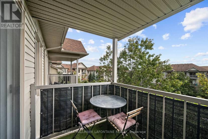 7 - 585 Stonefield Private — photo 23 of 30