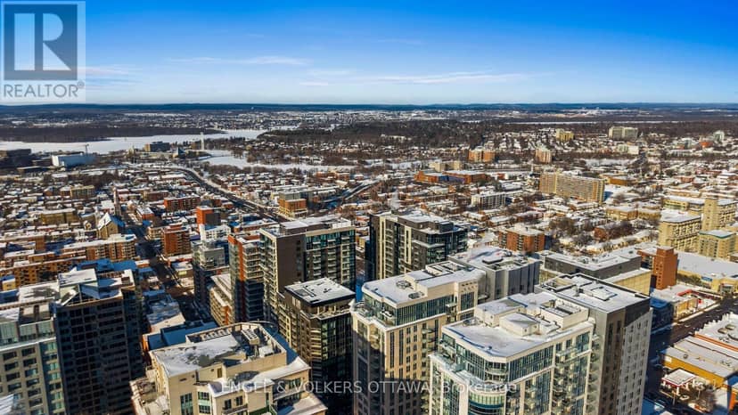 1802 - 180 George Street — photo 35 of 35