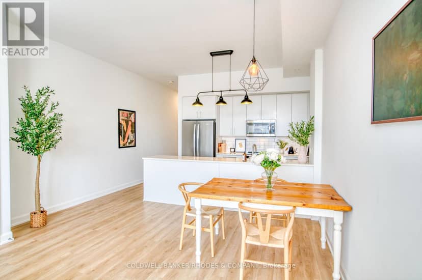 5 - 515 Gladstone Avenue — photo 6 of 23