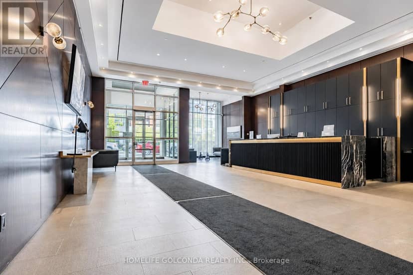 1127 - 36 Blue Jays Way — photo 5 of 26