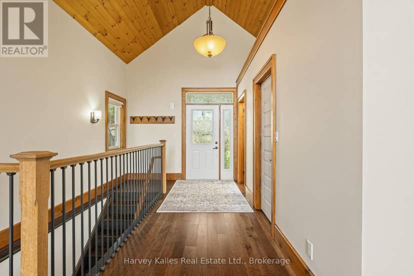 2787 Muskoka 118 Road W — photo 12 of 40