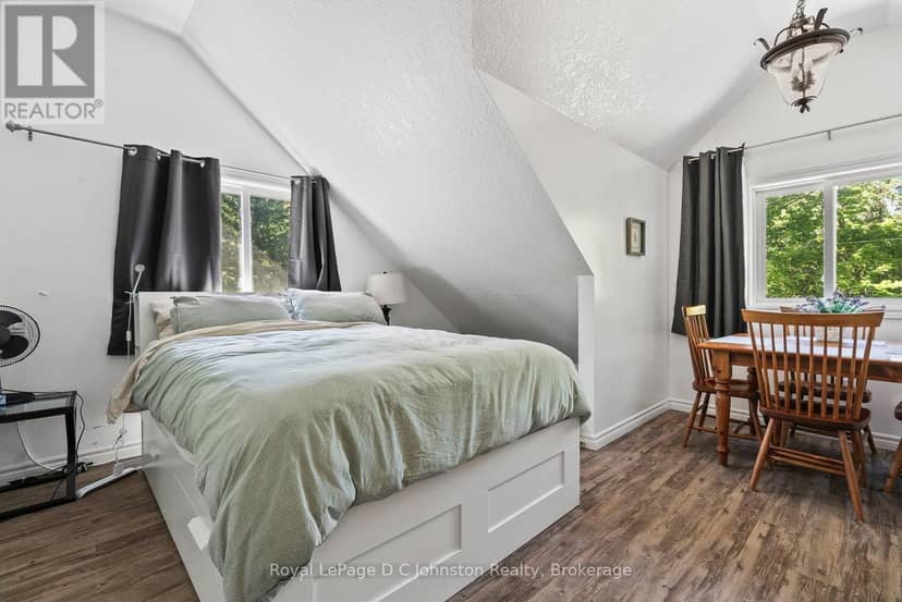 10 Mitchell Lane — photo 37 of 40