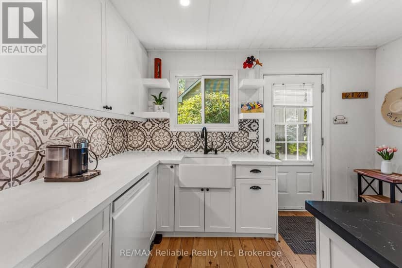74827 Dr George Smith Avenue — photo 13 of 40