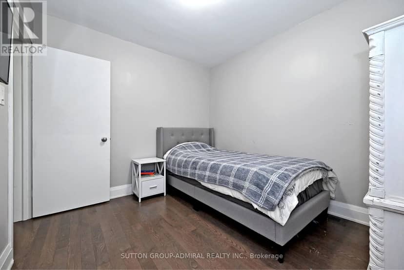 62 Wilson Road S — photo 13 of 33