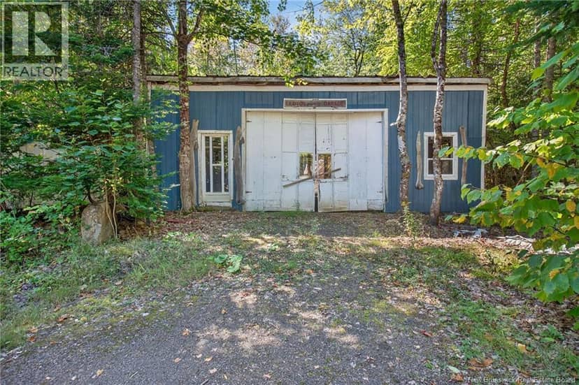 255 Niagara Road — photo 36 of 40