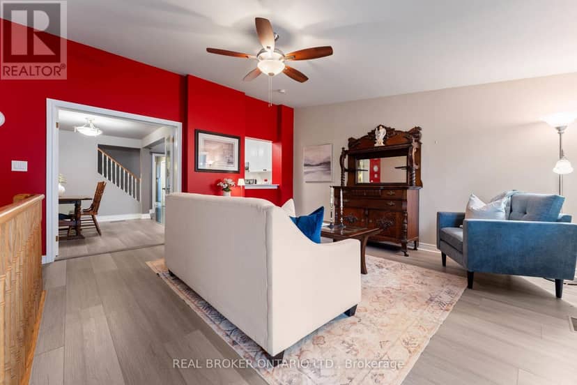 3 - 36 Albert Street — photo 14 of 38