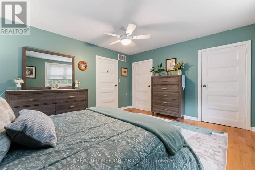 3 - 36 Albert Street — photo 22 of 38