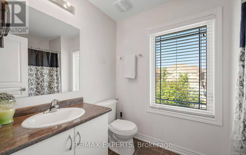 939 Green Street — photo 31 of 40