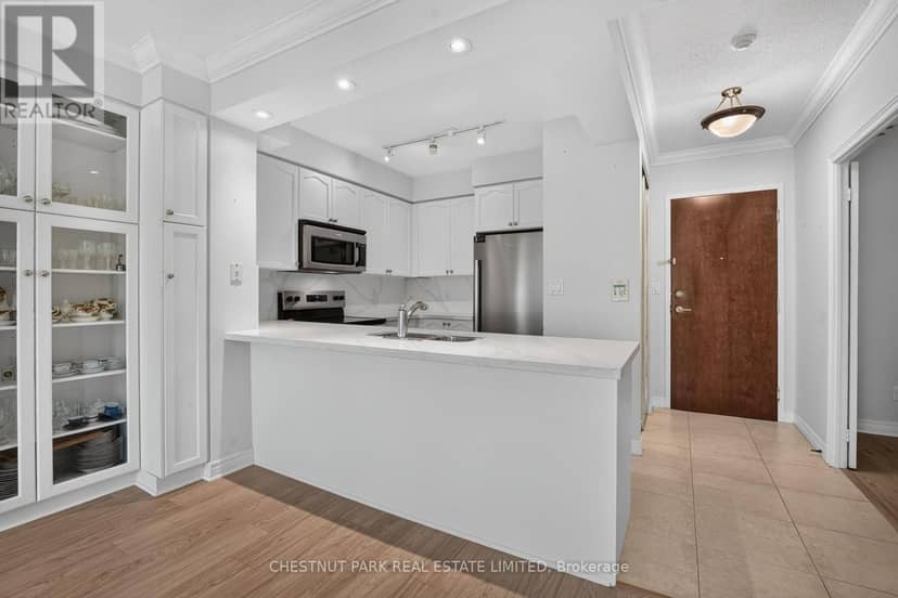 205 - 100 Promenade Circle — photo 4 of 17