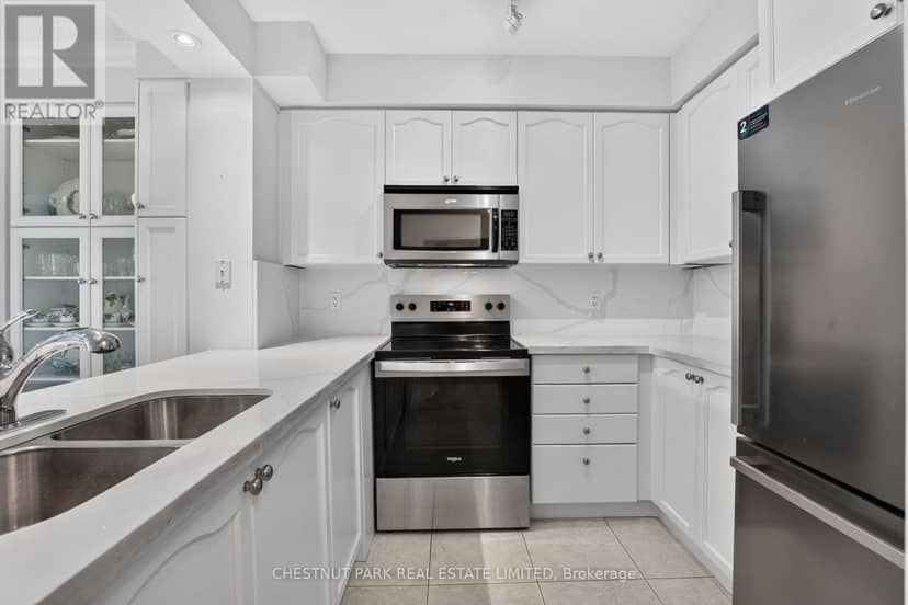 205 - 100 Promenade Circle — photo 7 of 17