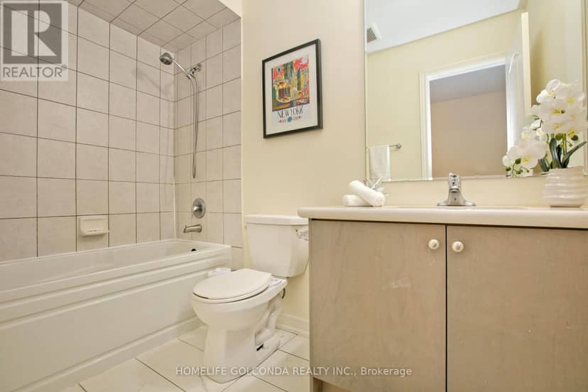 138 - 14 Fanny Grove Way — photo 13 of 15