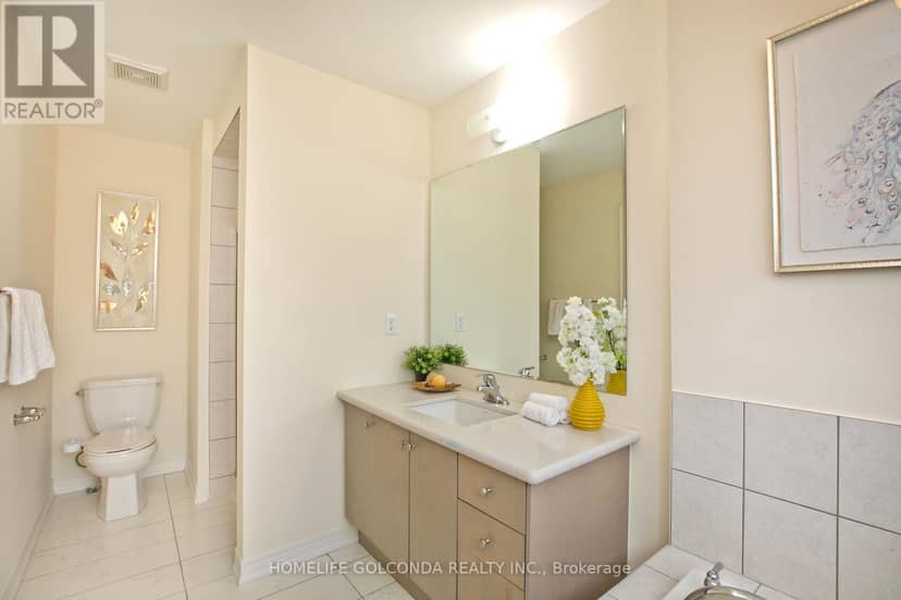 138 - 14 Fanny Grove Way — photo 8 of 15