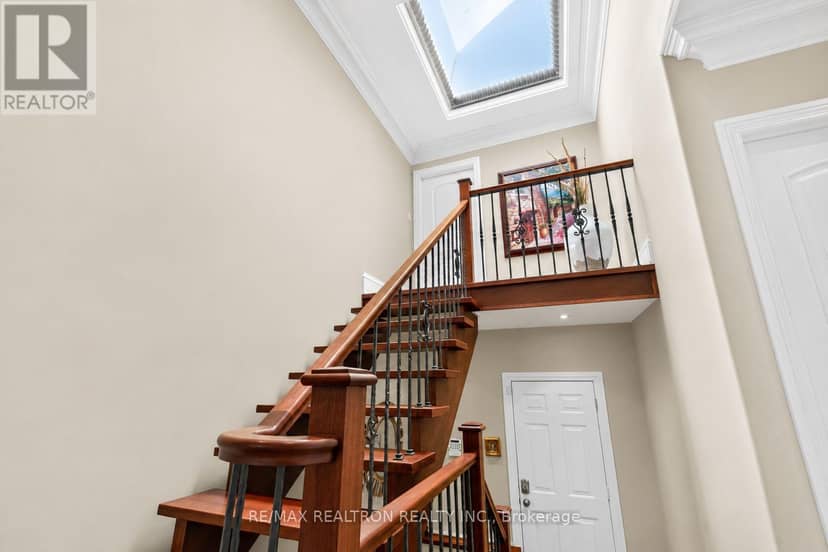 16 Boyle Drive — photo 25 of 30